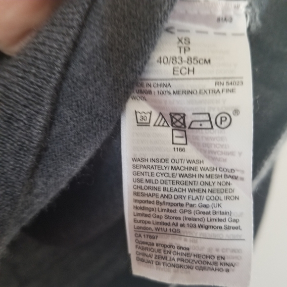 Banana Republic Merino Wool Lightweight Heathered Grey Turtleneck Size XS - Picture 5 of 6